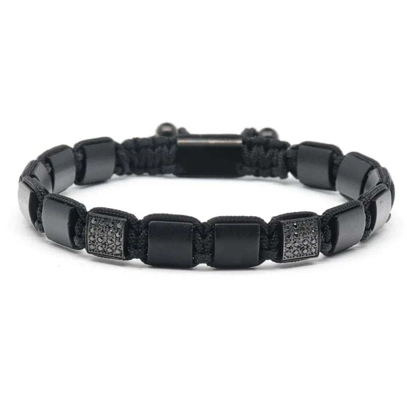 Handmade Natural Stone Bracelet – Adjustable Macrame Design